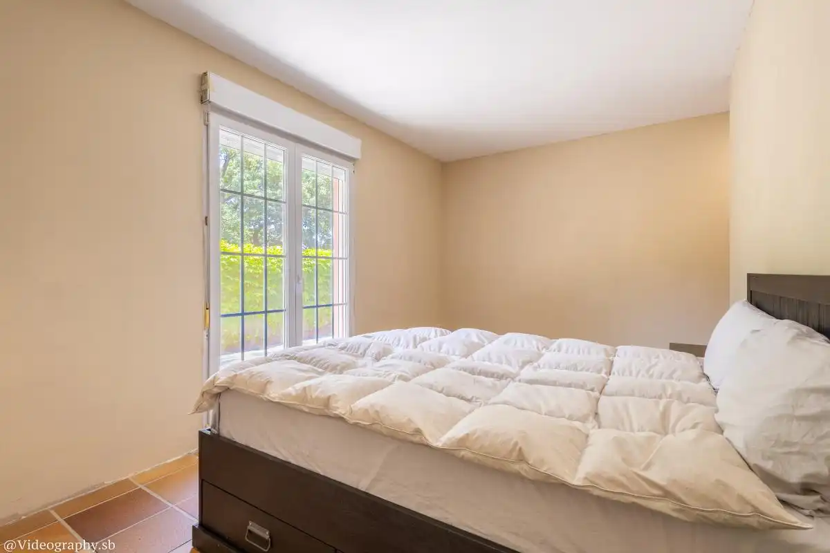 Habitación de Casa o chalet en venta en Guadalajara con Aire acondicionado, Calefacción y Jardín privado