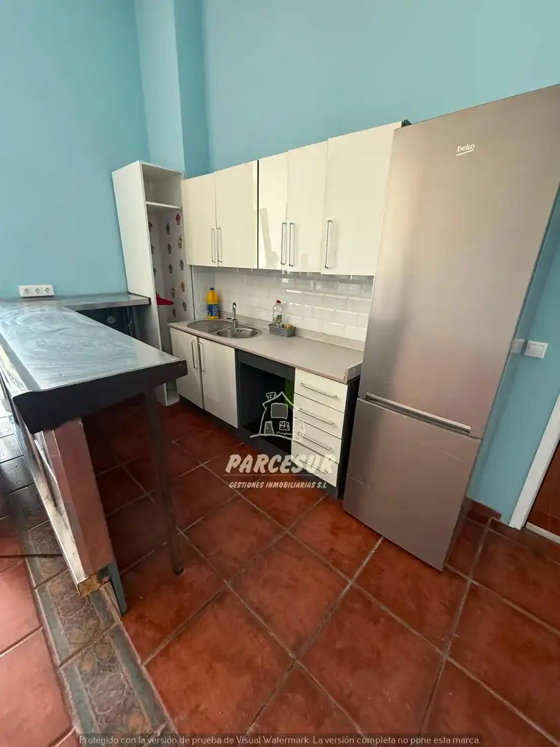 Cuina de Local de lloguer en Córdoba