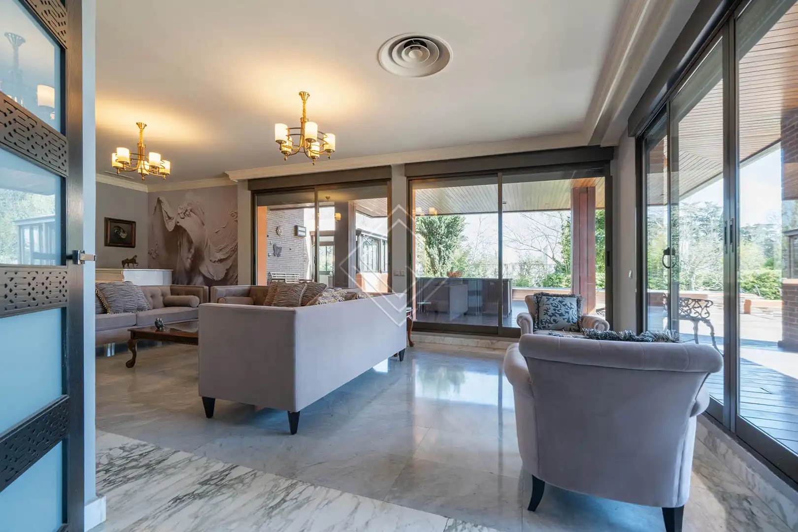 Sala de estar de Casa o chalet en venta en Madrid con Aire acondicionado, Calefacción y Jardín privado