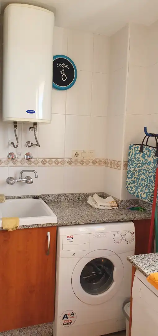 Badezimmer von Wohnungen zur Miete in Dénia mit Klimaanlage, Heizung und Terrasse