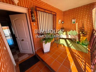 Adossat amb jardí en venda a Bargas