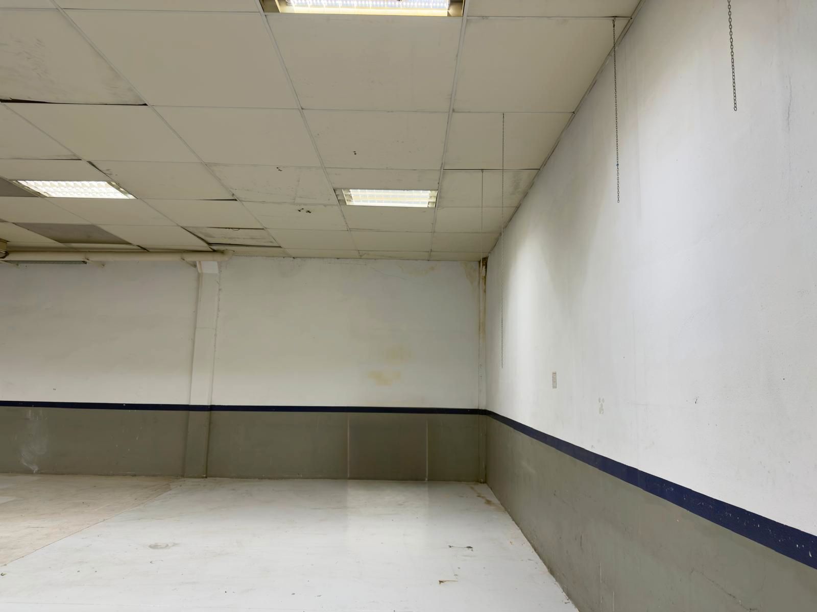 Nave industrial de alquiler en Carrer Aragó