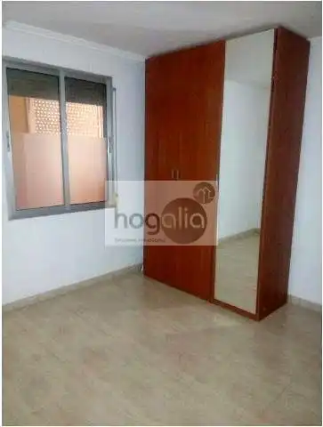 Habitación de Piso de alquiler en Sevilla con Aire acondicionado, Terraza y Amueblado