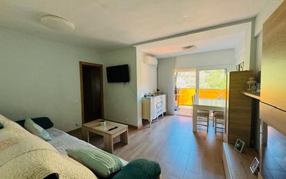 Bedroom of Flat for sale in  Barcelona Capital  with Air Conditioner and Balcony