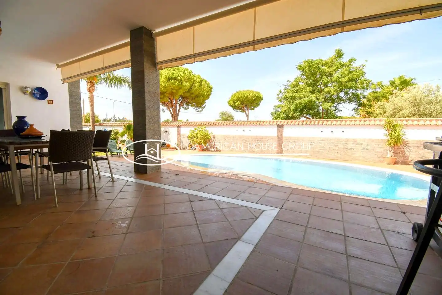 Terrace of Houses for sale in Chiclana de la Frontera  with Air Conditioner, Heating and Private garden