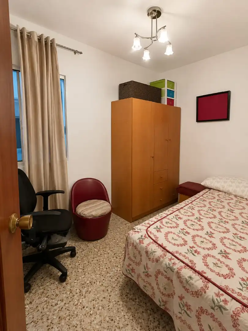 Bedroom of Flat for sale in Parla  with Air Conditioner, Heating and Terrace