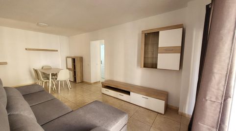 Foto 3 de Apartament de lloguer a Avenida Juan Carlos I, 39, Los Cristianos, Arona
