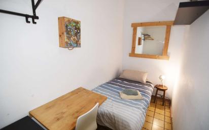 Bedroom of Flat to share in  Barcelona Capital  with Air Conditioner and Terrace