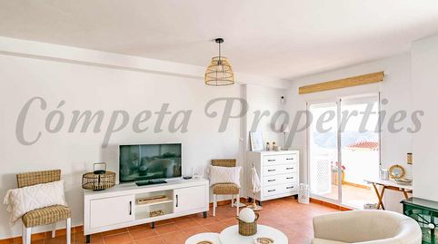Piso recién reformado de 3 dormitorios con piscina comunitaria, imagen 5