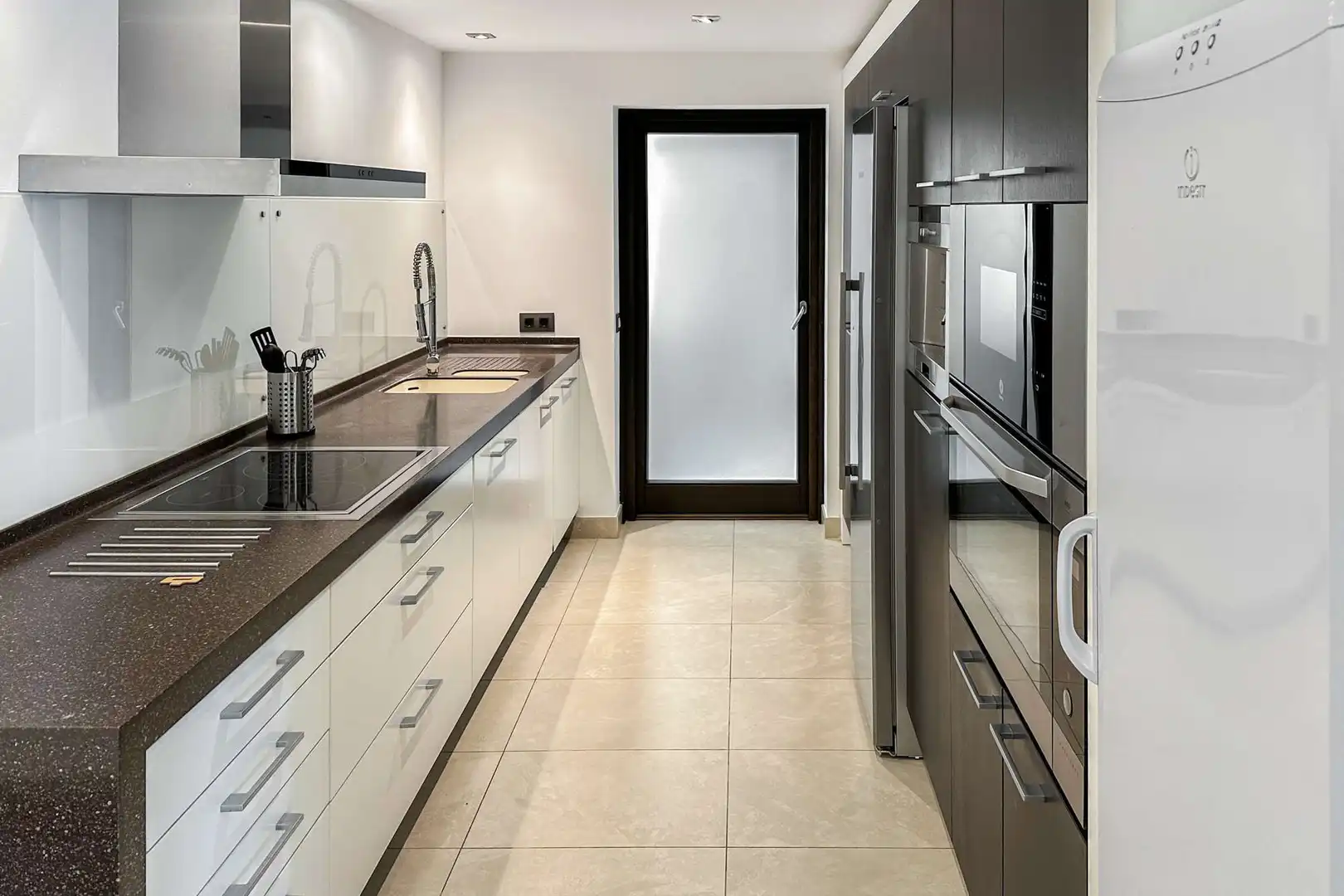 Küche von Wohnung zur Miete in Capdepera mit Klimaanlage, Terrasse und Möbliert