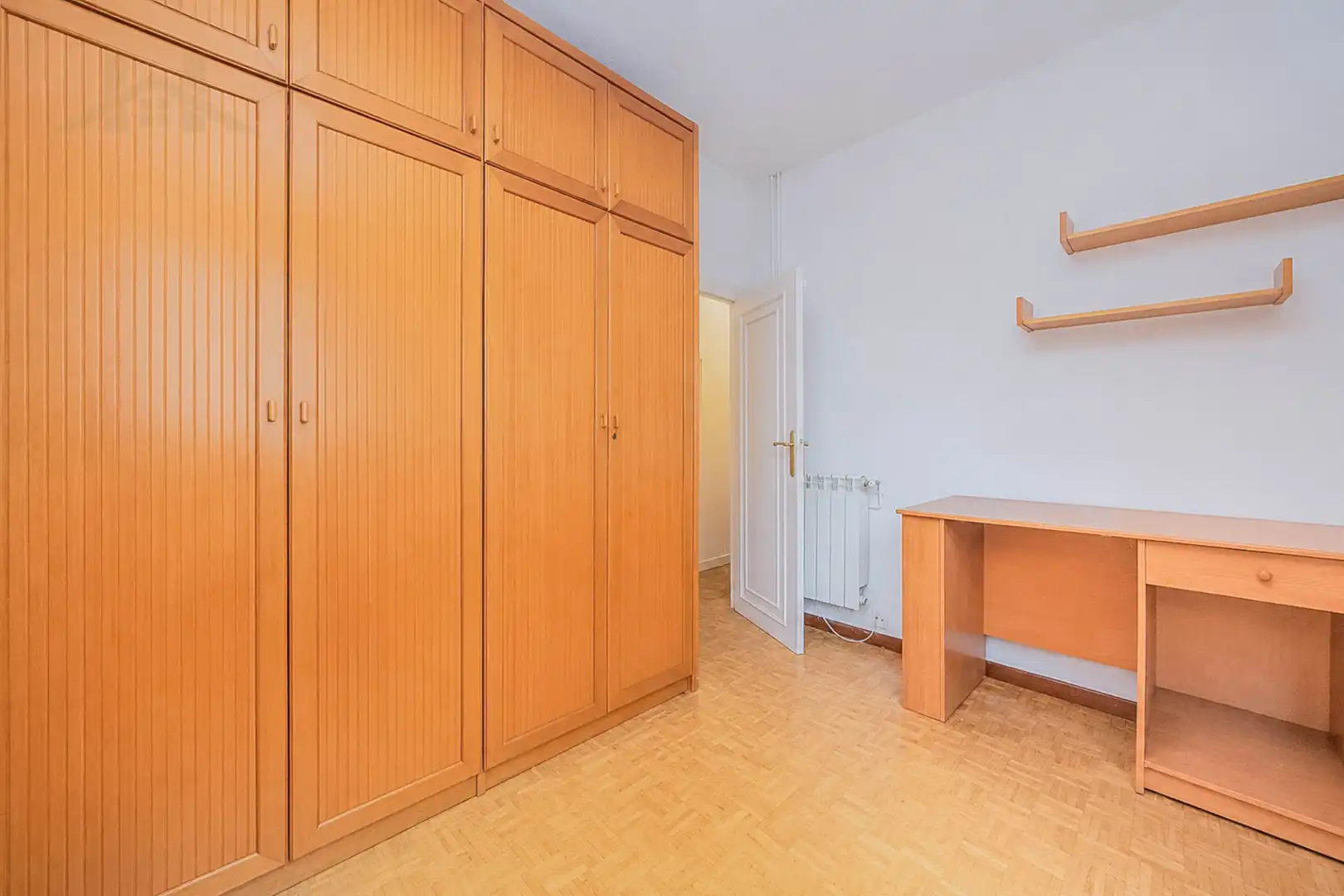 Habitación de Piso en venta en Madrid con Calefacción, Parquet y Amueblado