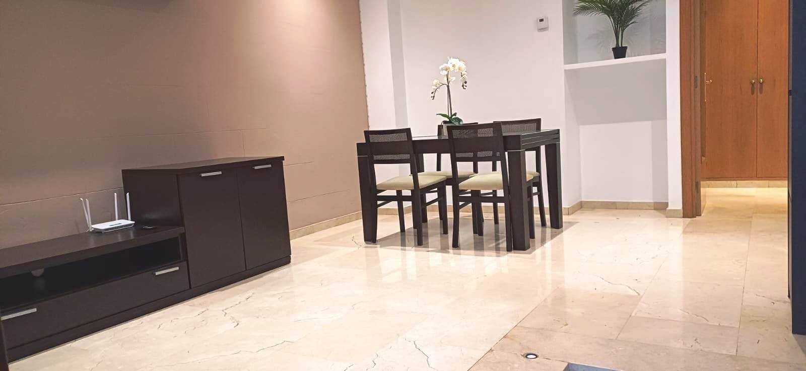 Menjador de Planta baixa de lloguer en  Palma de Mallorca amb Aire condicionat, Calefacció i Moblat