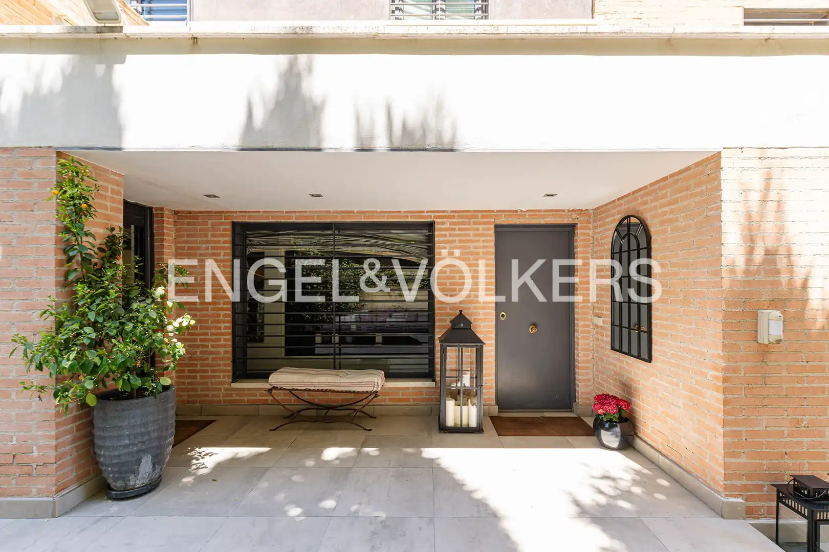 Terraza de Casa o chalet en venta en Madrid con Aire acondicionado, Calefacción y Jardín privado