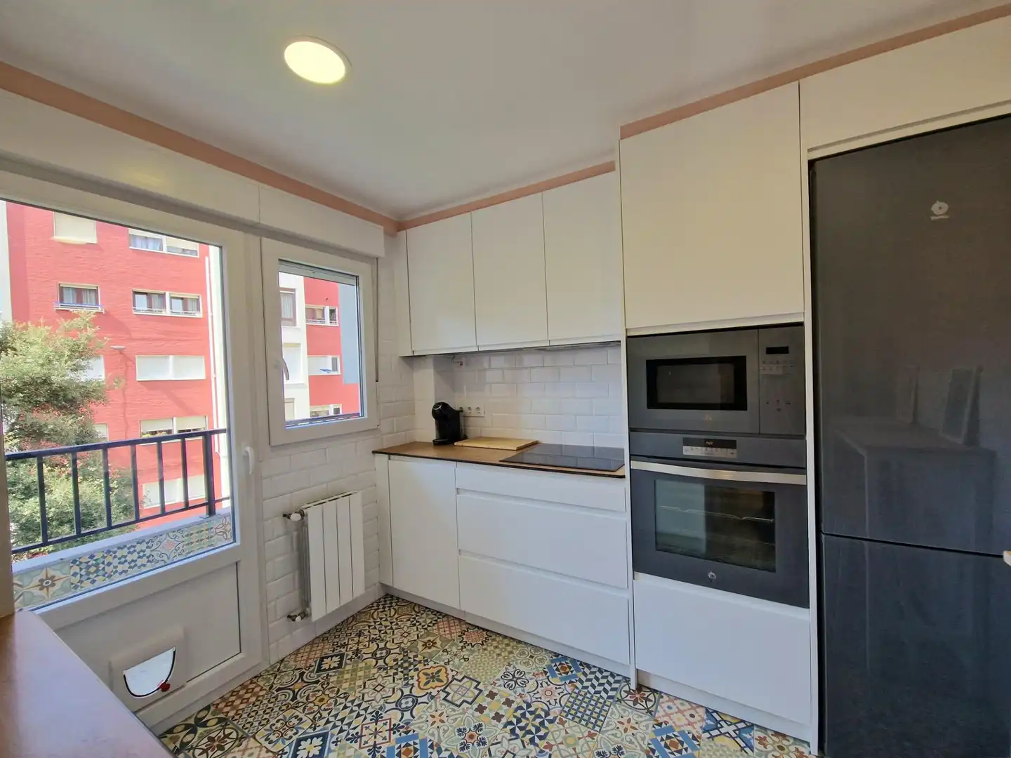 Flat with terrace to rent in Calle TRASMIERA, imagen 17