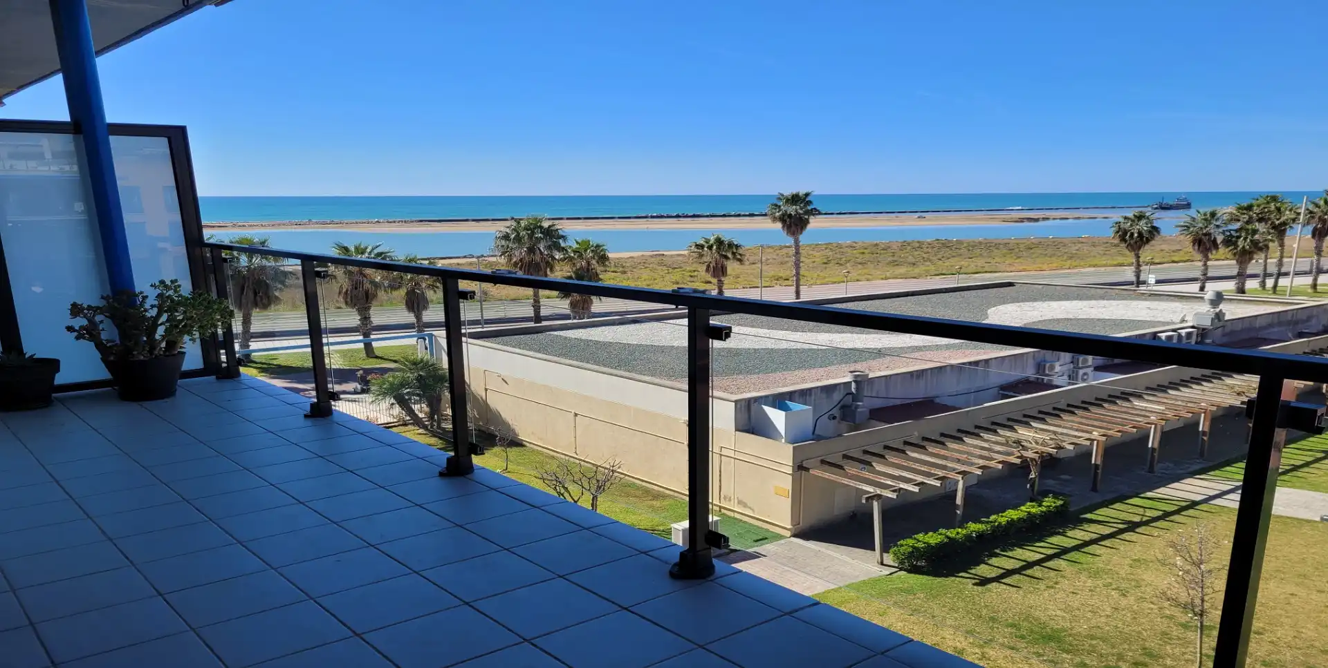 Terraza de Ático de alquiler en Cubelles con Aire acondicionado, Calefacción y Terraza