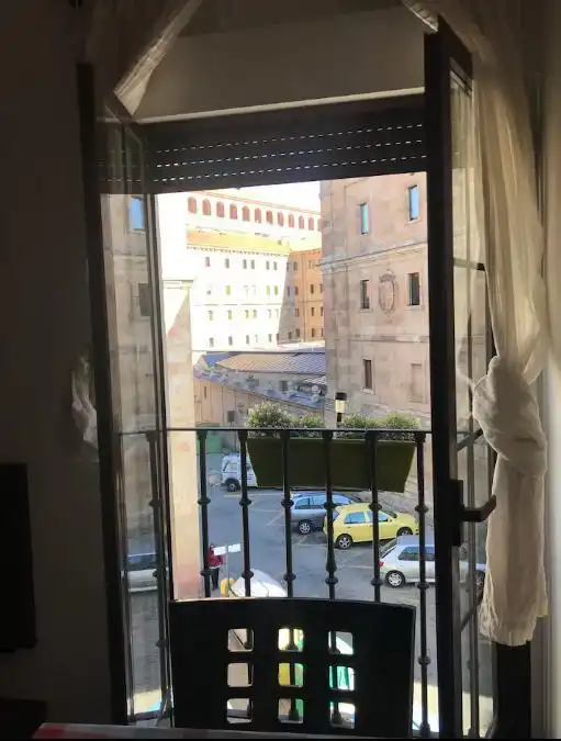 Vista exterior de Dúplex en venta en Salamanca con Calefacción