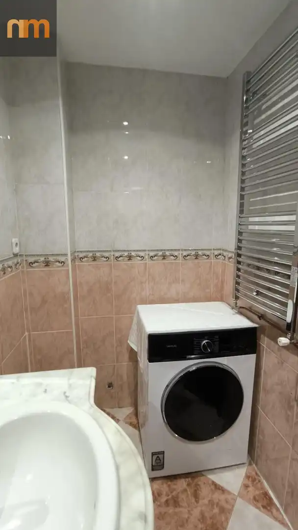 Bany de Pis en venda en Madrid amb Calefacció i Balcó