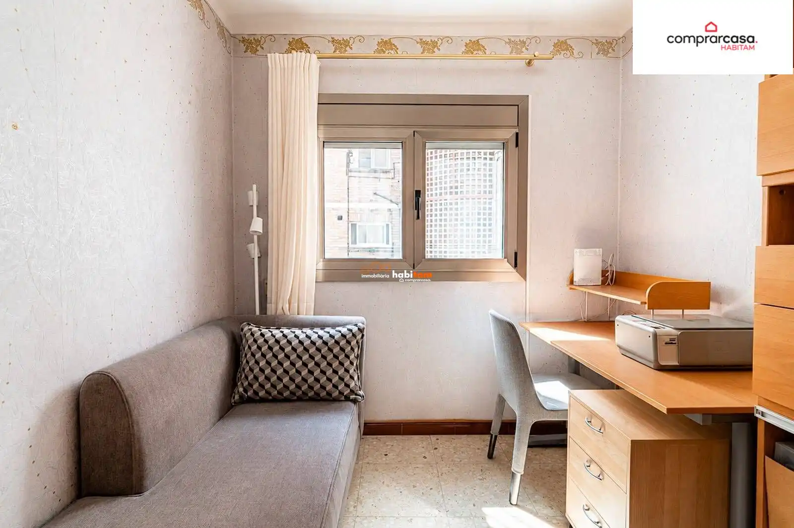 Habitación de Piso en venta en Barcelona con Aire acondicionado, Calefacción y Balcón