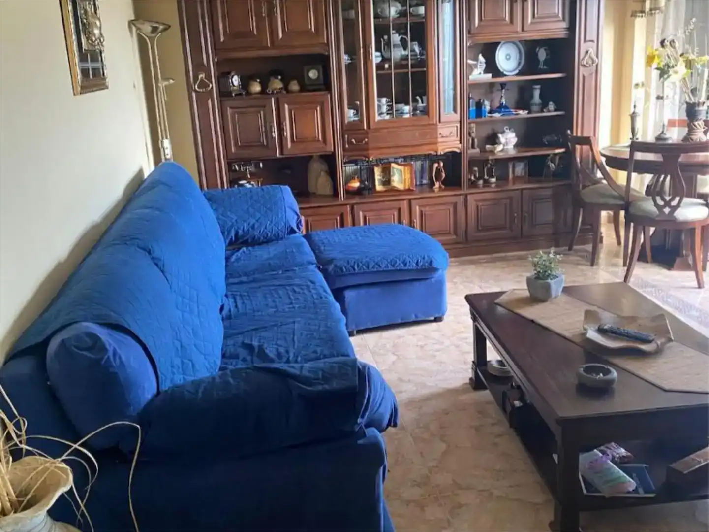 Sala d'estar de Pis en venda en Cedeira amb Aire condicionat, Jardí privat i Parquet