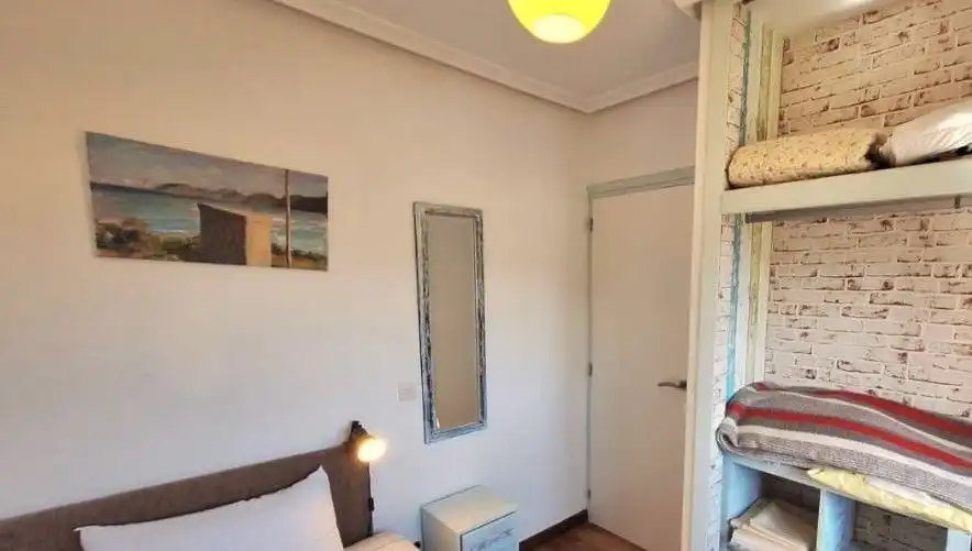 Dormitori de Casa o xalet de lloguer en Noja amb Jardí privat i Terrassa