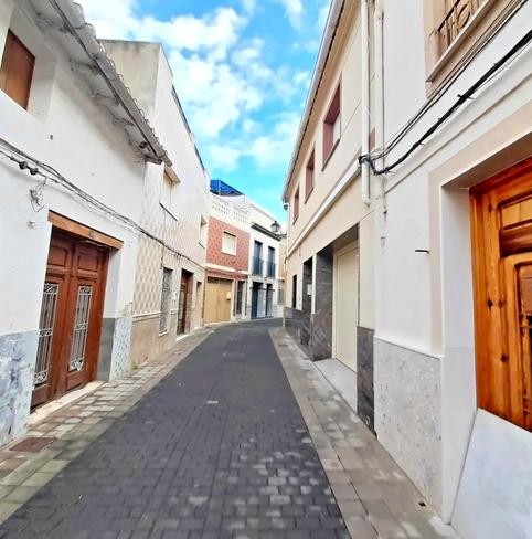 Foto 2 de Casa o chalet en venta en C/ Reforma , Centro, Chiva