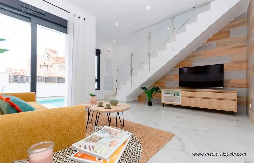Detached house with pool for sale in Zona Carrefour - Urbanizaciones, imagen 2