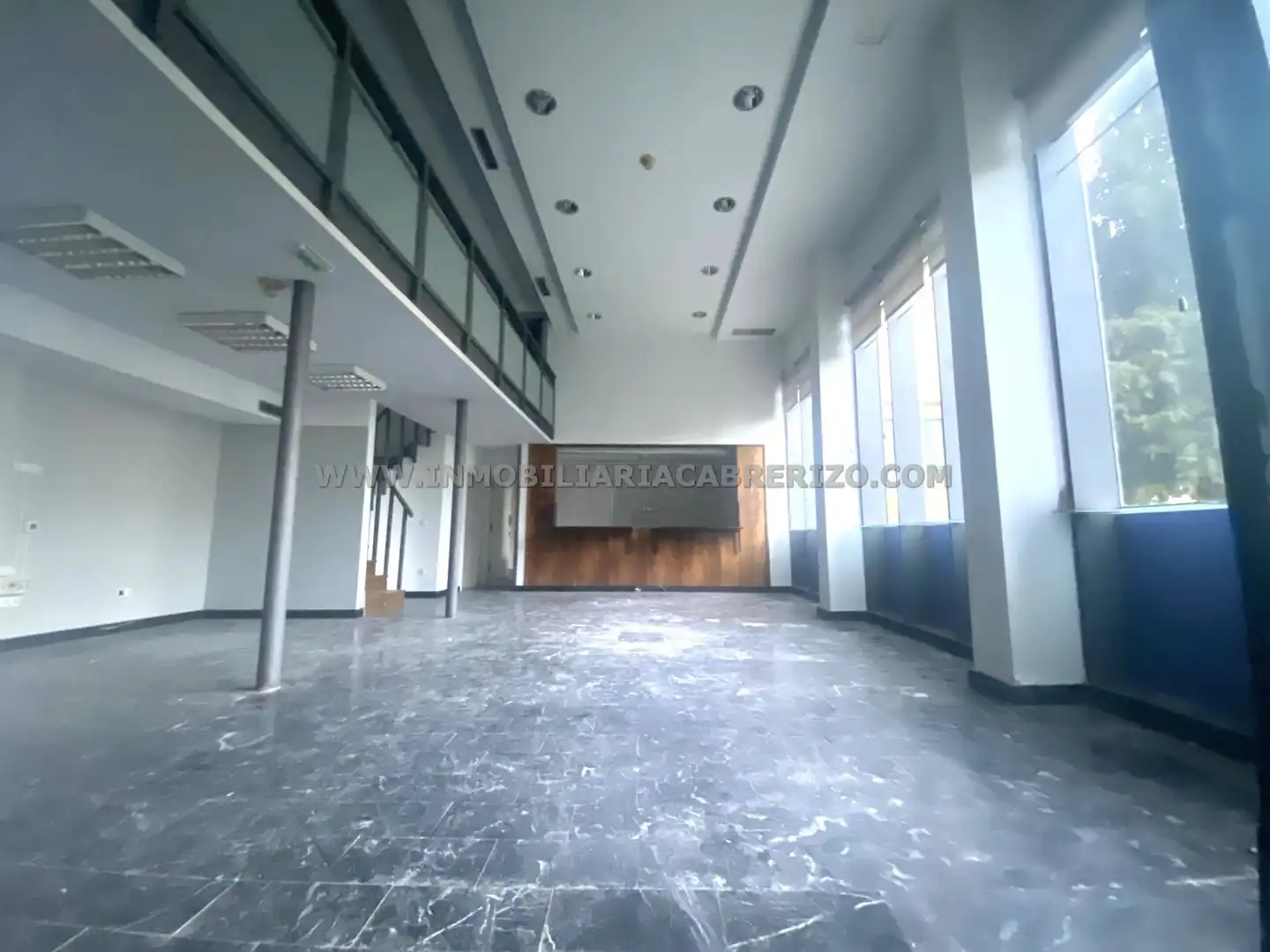 Business premises for sale in Calle de San Esteban, imagen 2