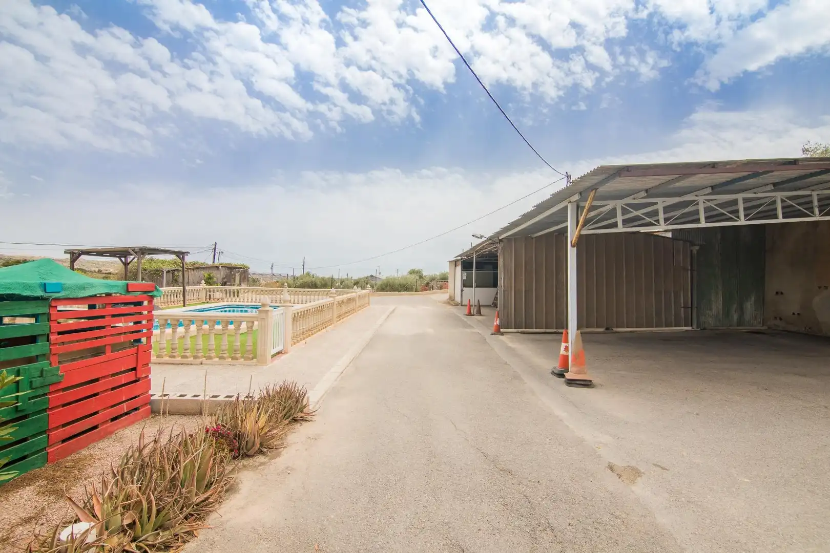 Parking of Houses for sale in Elche / Elx  with Private garden, Terrace and Storage room