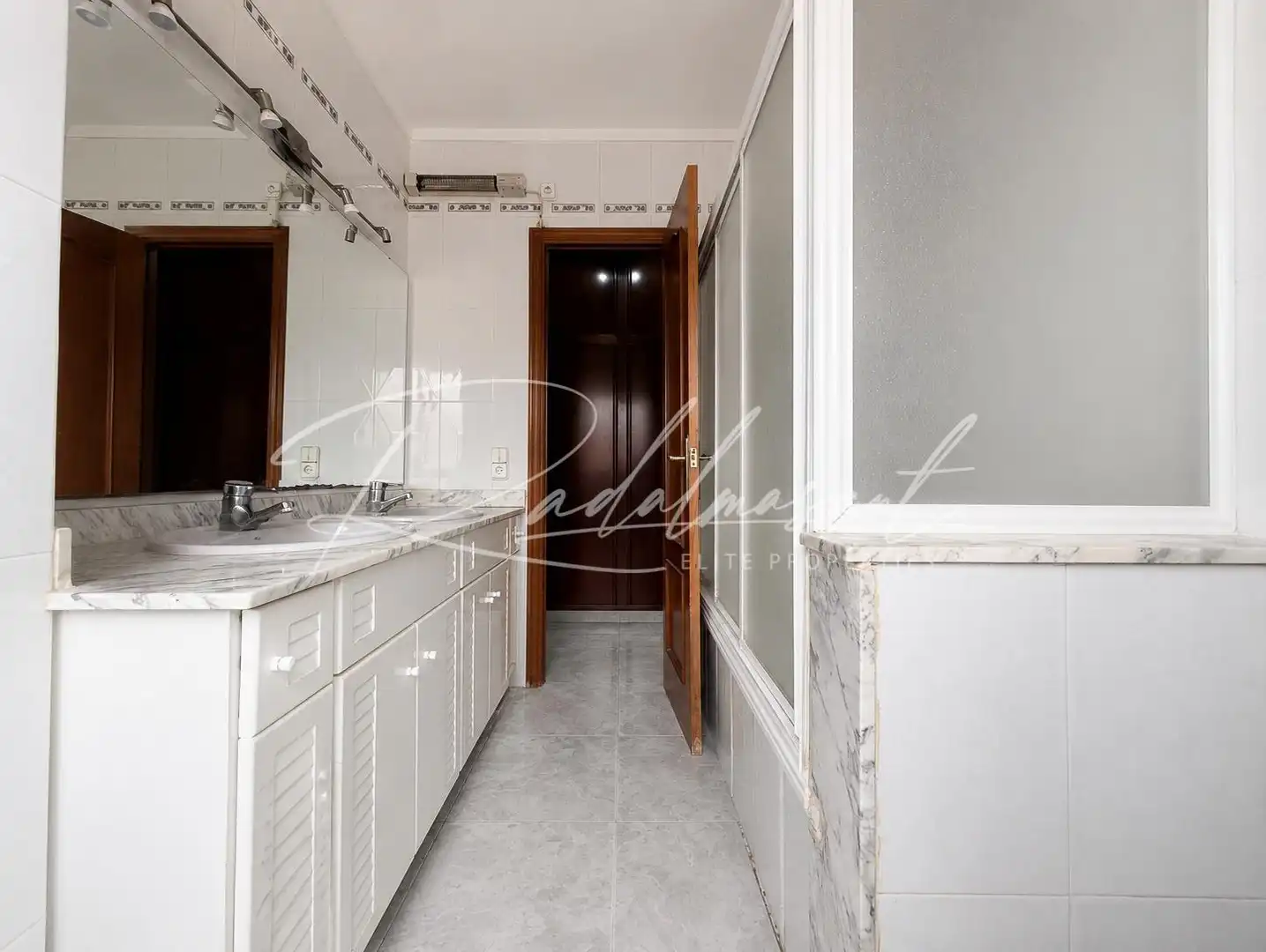 Bany de Casa o xalet en venda en Reus amb Calefacció, Terrassa i Traster