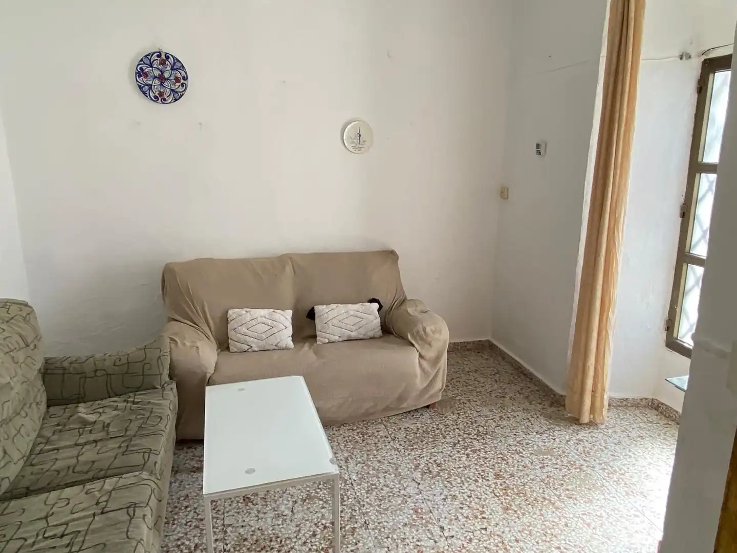 Sala d'estar de Casa o xalet en venda en Atajate amb Terrassa