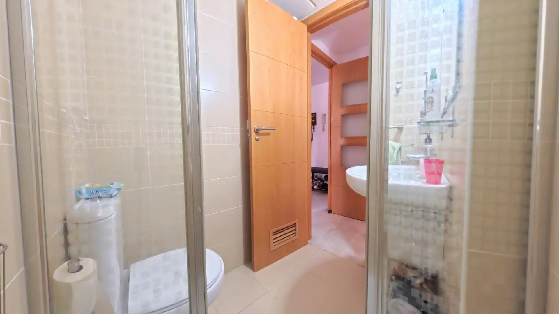 Baño de Piso en venta en Mairena del Aljarafe con Aire acondicionado, Calefacción y Jardín privado