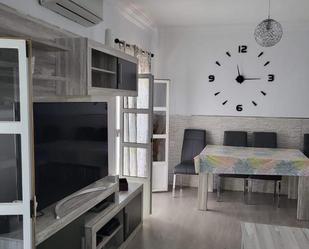 Sala d'estar de Dúplex en venda en Chiclana de la Frontera amb Aire condicionat, Calefacció i Moblat