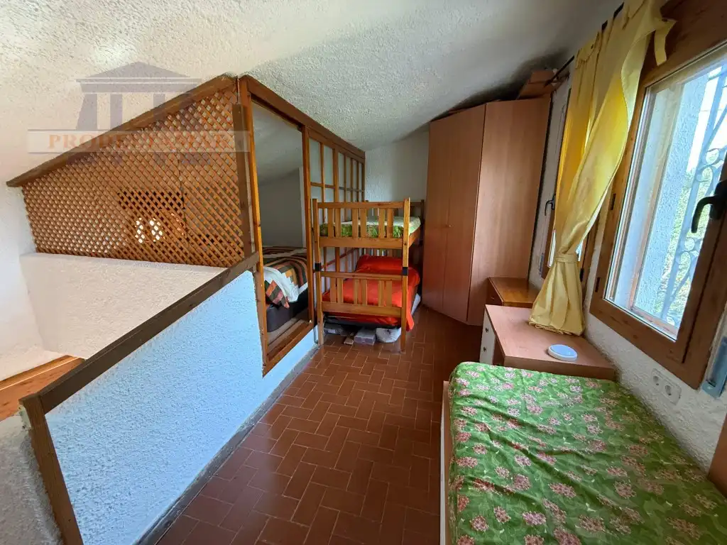 Habitación de Casa adosada en venta en Mont-roig del Camp