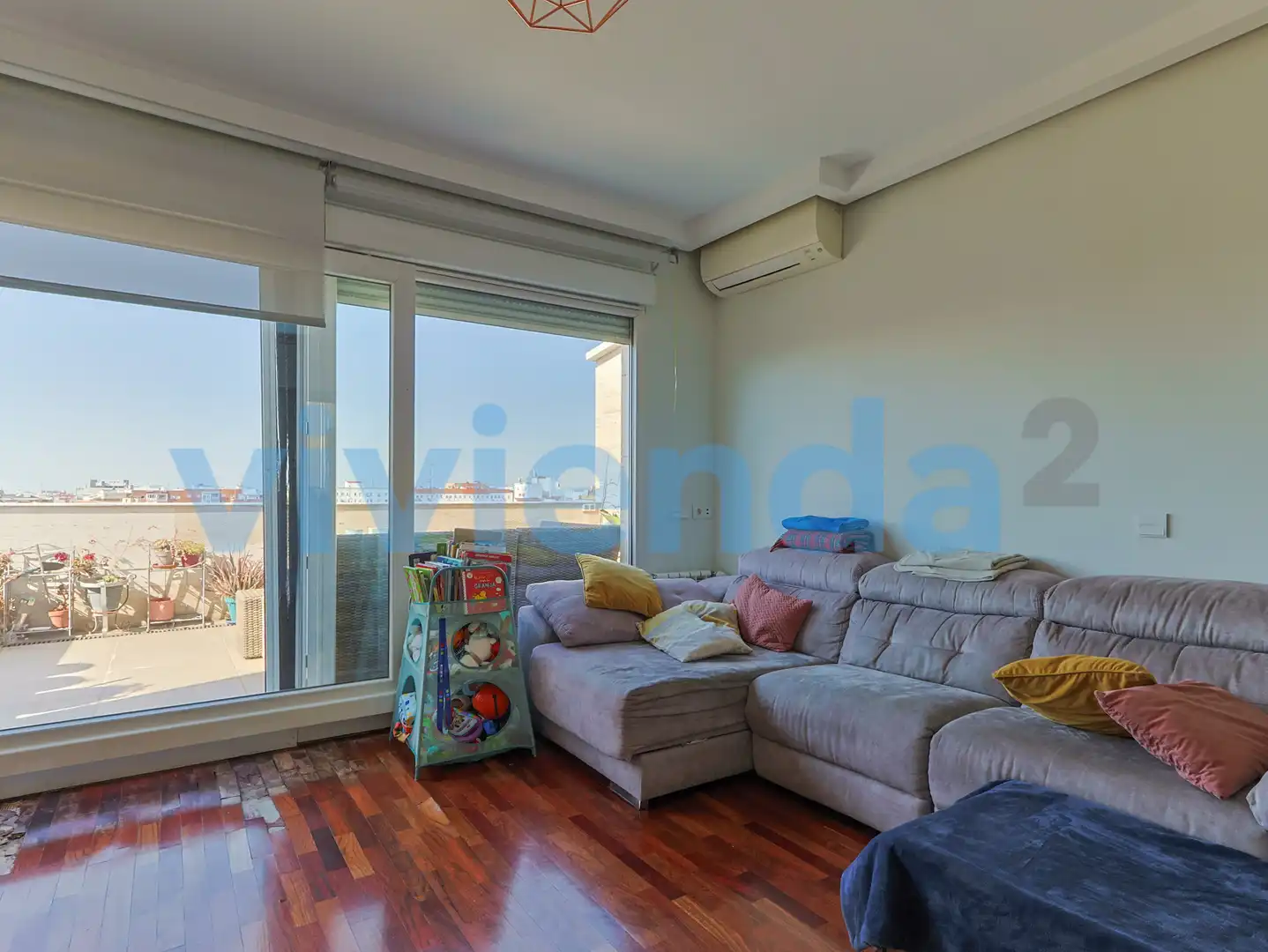 Sala de estar de Ático en venta en Madrid con Aire acondicionado, Calefacción y Terraza