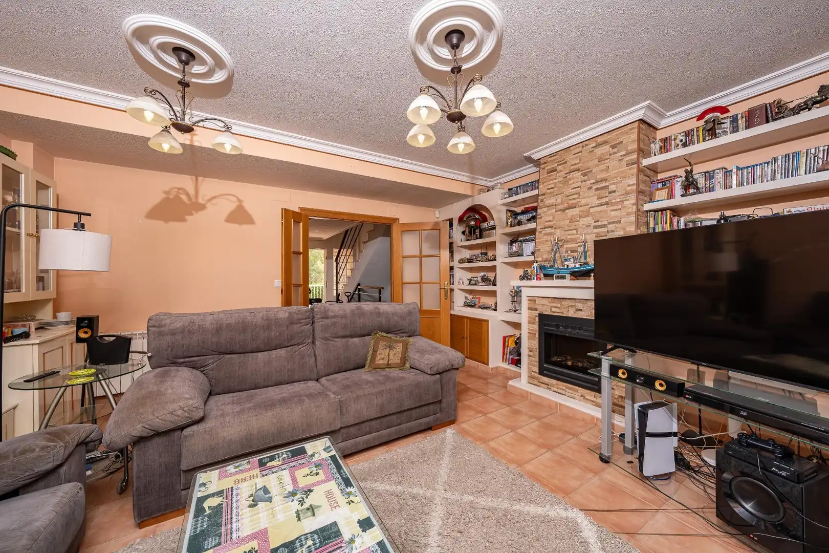 Living room of Detached homes for sale in La Nucia  with Air Conditioner, Heating and Private garden