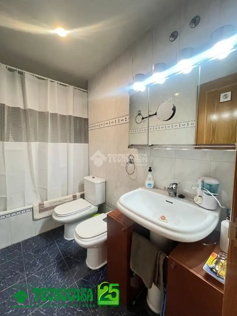 Badezimmer von Wohnung zum Verkauf in Ciudad Real