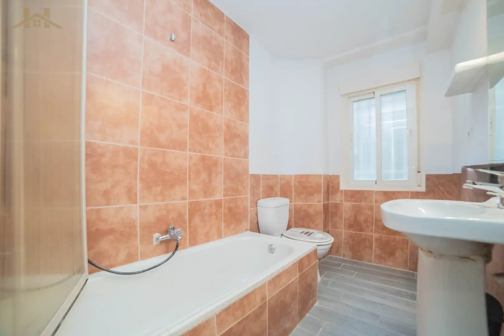 Bathroom of Flat for sale in Guadarrama  with Heating, Storage room and Community pool