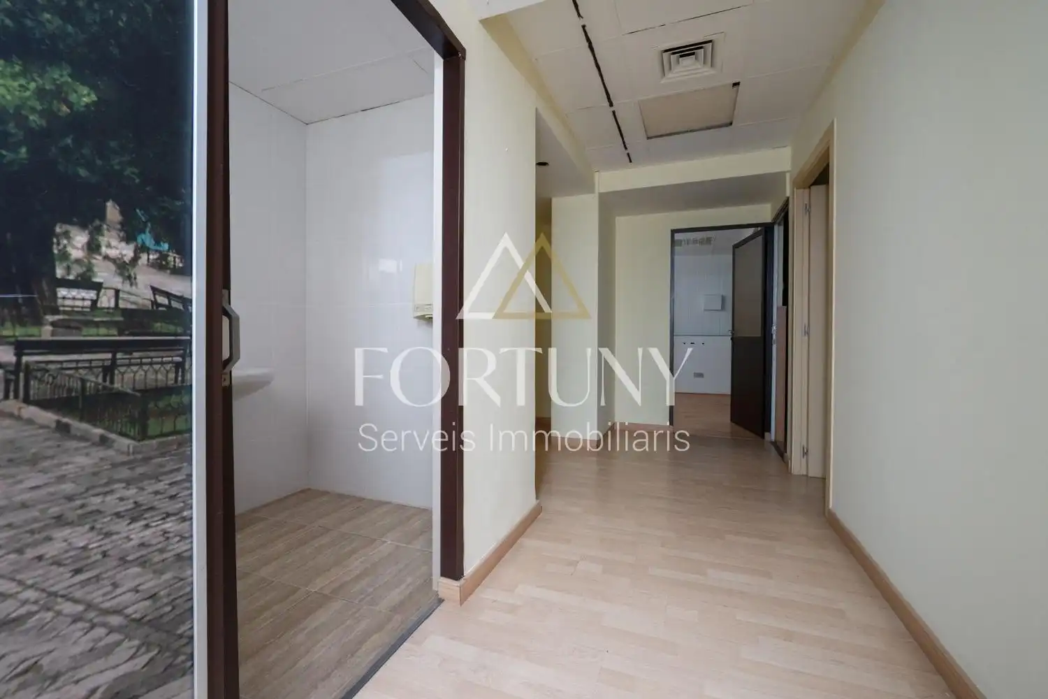 Local comercial en venta en d'Orient 6, imagen 6