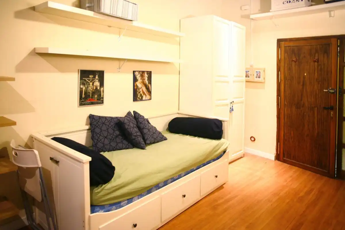 Estudio de alquiler en Feria