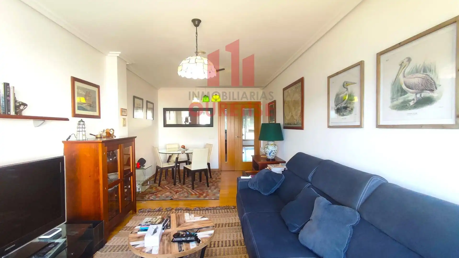 Sala d'estar de Pis en venda en San Cibrao das Viñas amb Calefacció, Traster i Balcó
