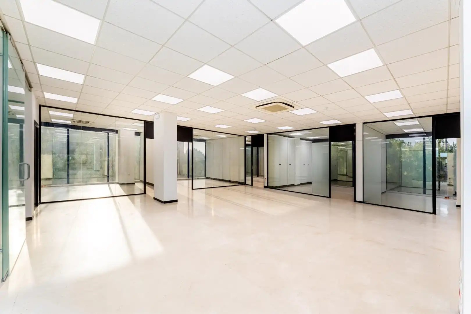 Büro zum Verkauf in Pozuelo de Alarcón mit Klimaanlage und Heizung