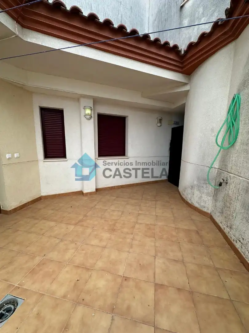 Außenansicht von Wohnung zum Verkauf in Oliva de la Frontera mit Möbliert