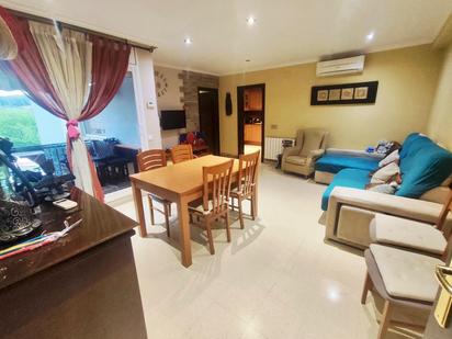 Exterior view of Flat for sale in Sabadell  with Air Conditioner, Heating and Terrace