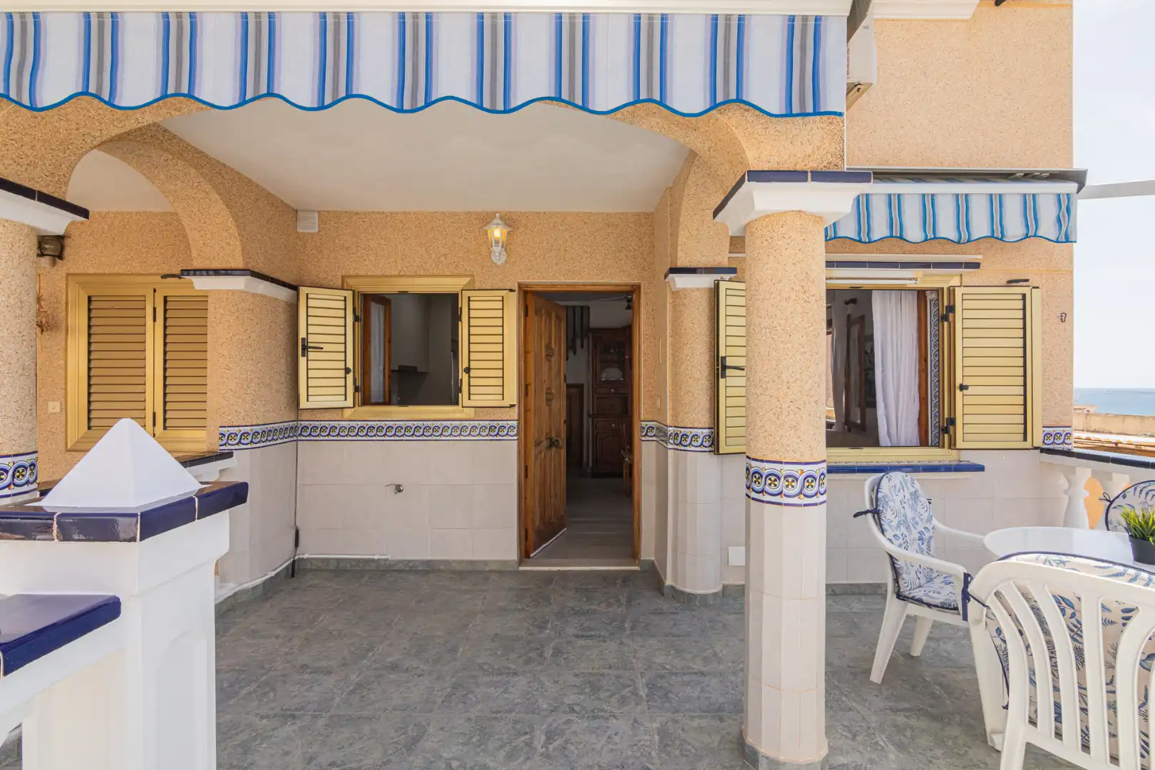 Casa adosada en venta en Santa Pola con Aire acondicionado, Terraza y Amueblado