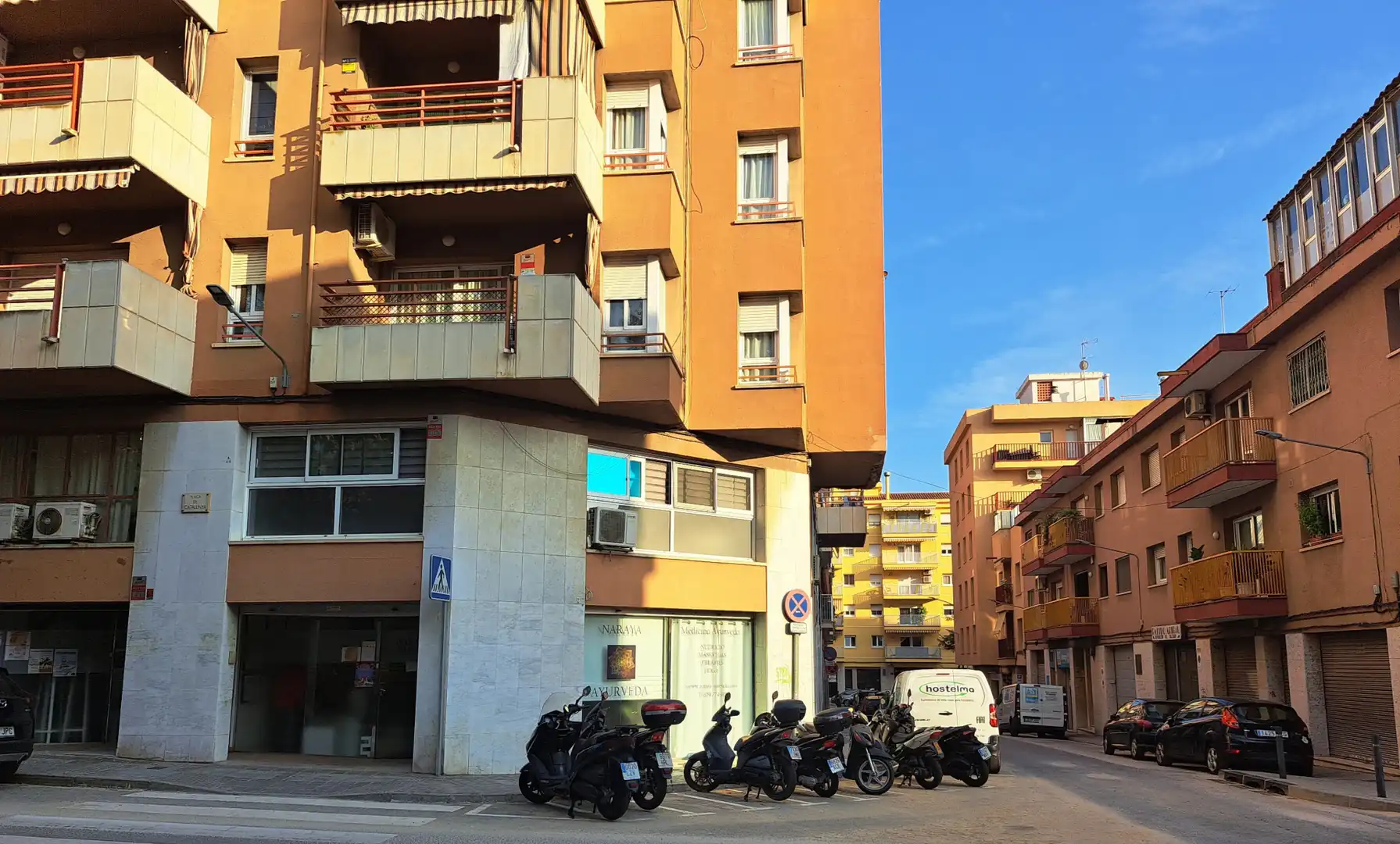 Vista exterior de Garatge de lloguer en Mataró