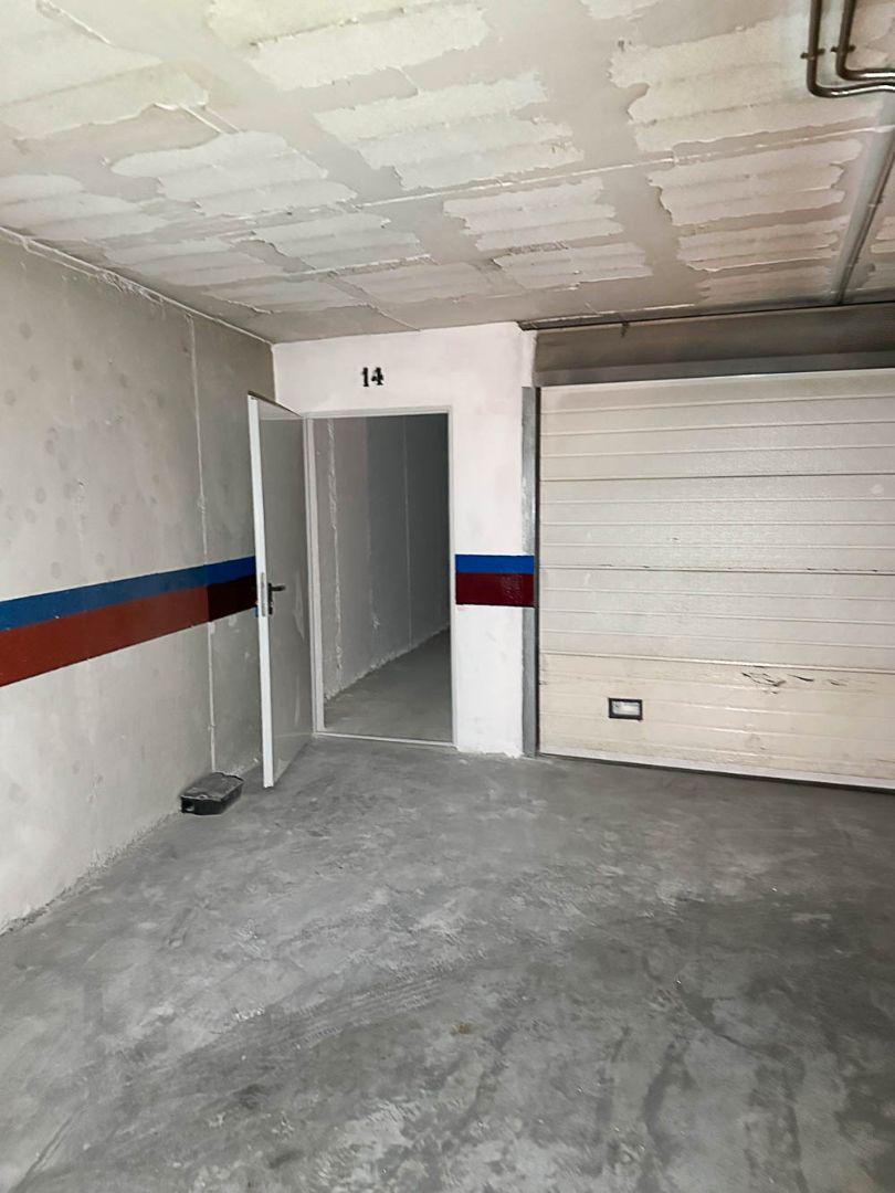 Box room for sale in La Zubia