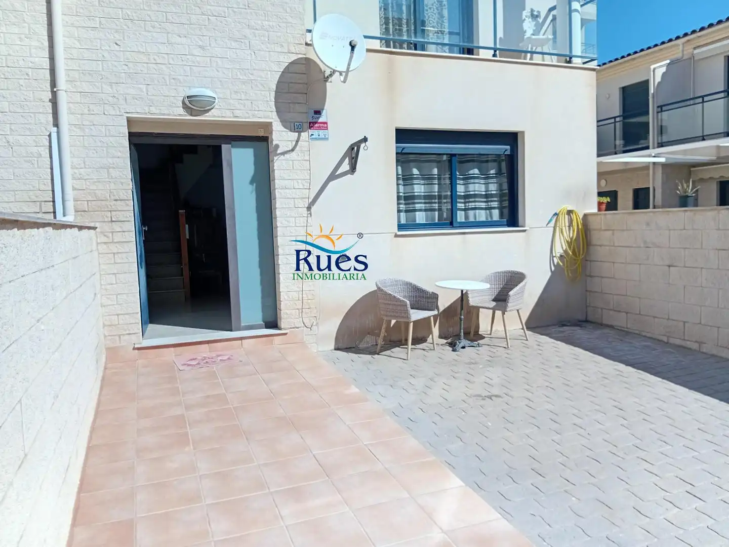 Terrasse von Einfamilien-Reihenhaus zum Verkauf in Torreblanca mit Terrasse, Balkon und Gemeinschaftspool