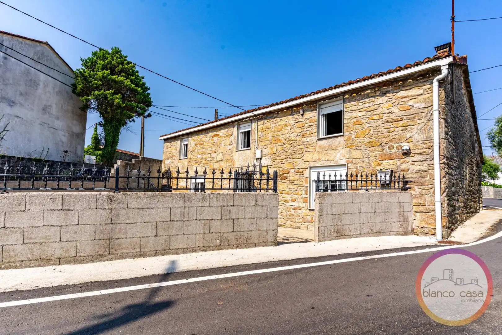 Vista exterior de Casa o chalet en venta en Santa Comba con Trastero