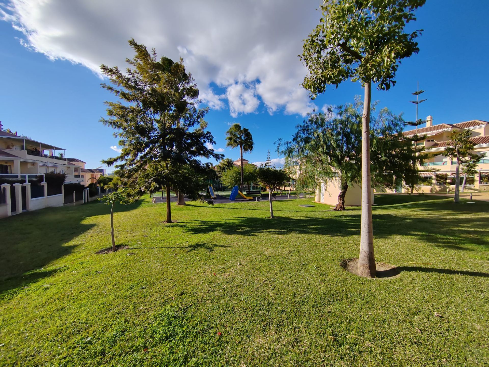 Jardí de Pis en venda en Vélez-Málaga amb Aire condicionat, Calefacció i Terrassa