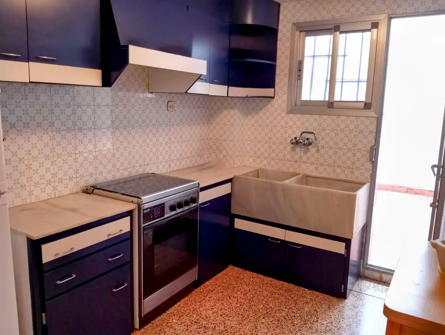 Appartamento con terrazza in vendita a Avenida Doctor Eugenio López-Trigo, imagen 27
